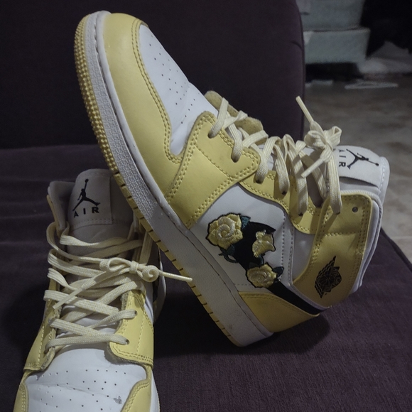 Nike Air Jordans - Picture 1 of 3